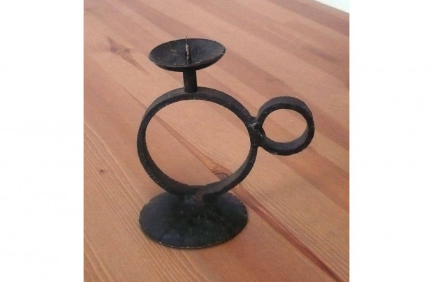 Kovcsoltvas gyertyatart, 12 cm. magas