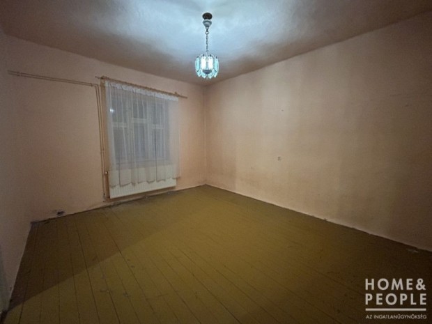 K�zponti h�z Bord�nyban !