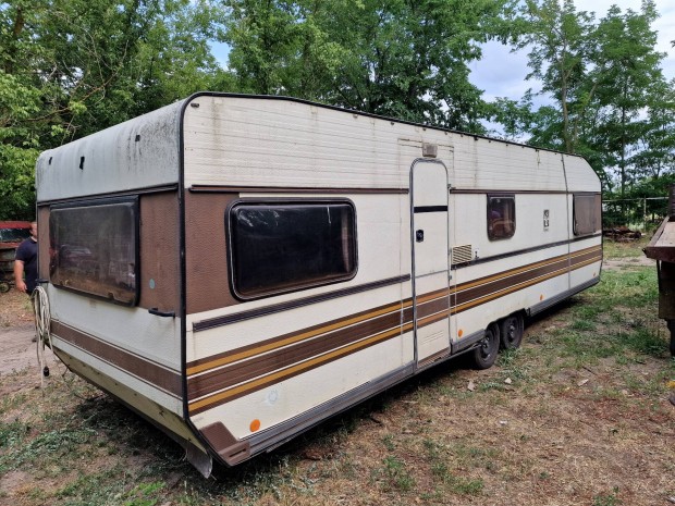Kraus 800 extra nagy lakokocsi telepitesre, zuhanyzo, mobil wc
