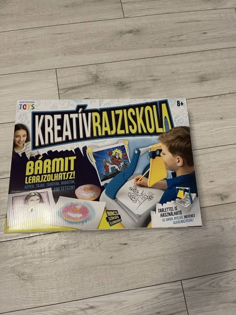 Kreatv Rajziskola elad!