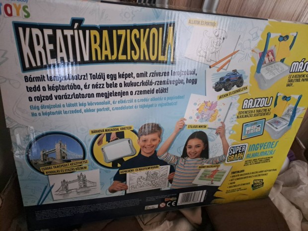 Kreativ rajziskola