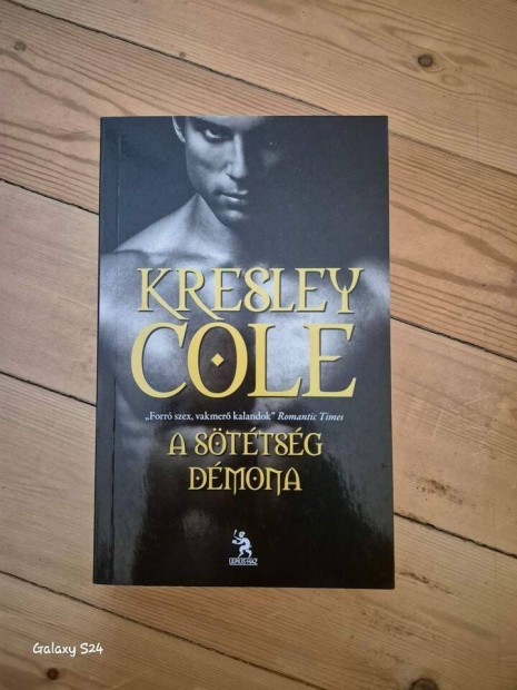 Kresley Cole: A sttsg dmona