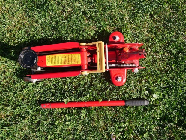 Krokodil emel� 2,5 tonna, haszn�lt, j� �llapot�