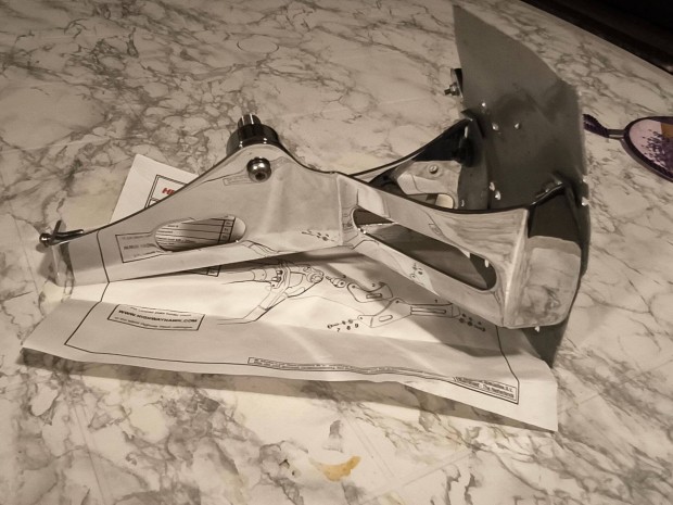 Kr�m rendsz�mt�bla tart� chopperre