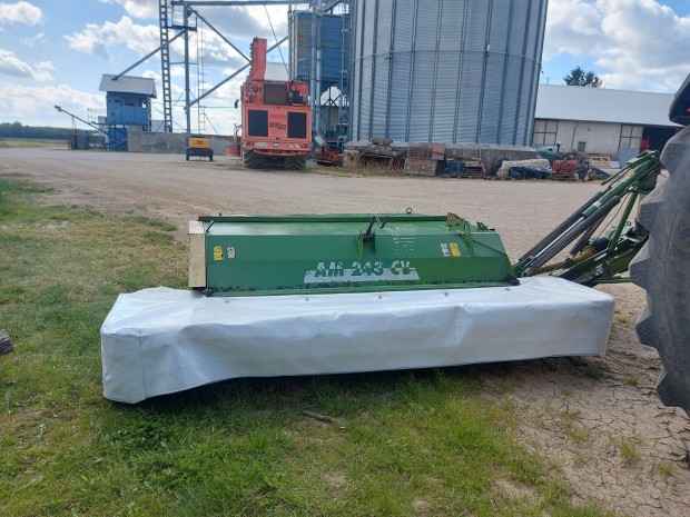 Krone AM 243 CV kasza szársértővel