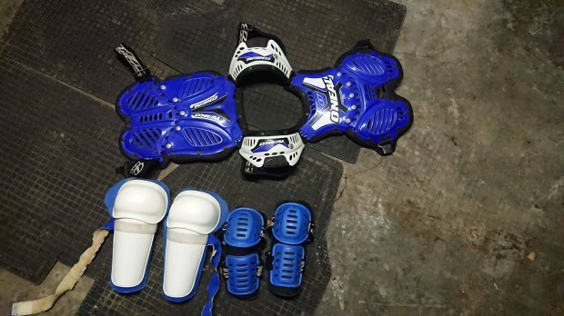 Krossz p�nc�l, t�rdv�d�, k�ny�kv�d�