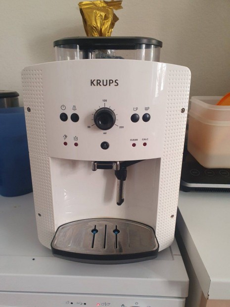 Krups EA810570 kávéfőzőgép