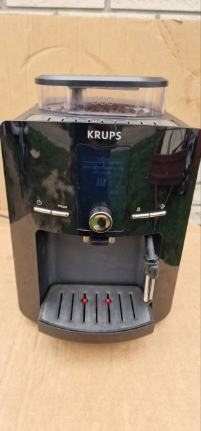 Krups EA82 digitkijelzs darls kvfz inox tejtartllyal 