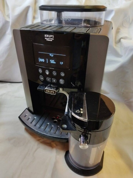Krups Quattro Force Ea819N full automata kávéfőző