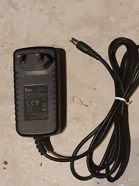 Ktec DC adapter 12V 2,0A mkd