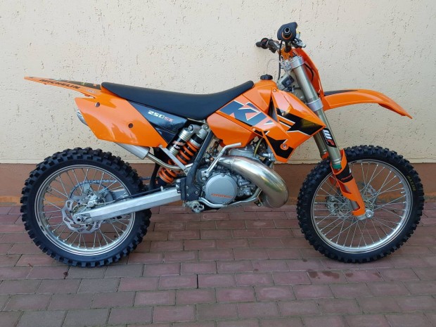 Ktm 2t Exc Sx 125-300 ccm bonts / minden alkatrsze elad