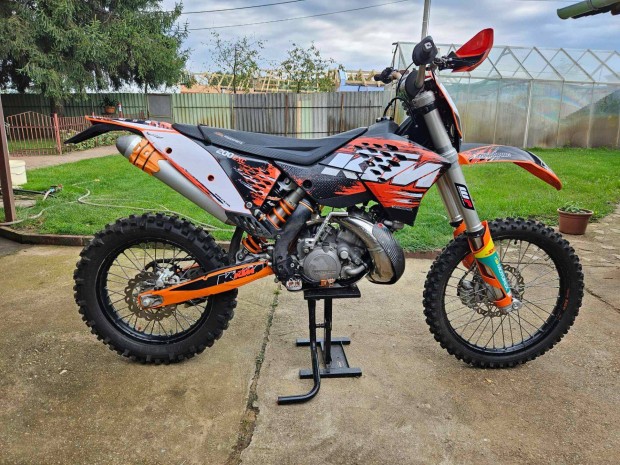 Ktm Exc 200 09 bonts / minden alkatrsze elad