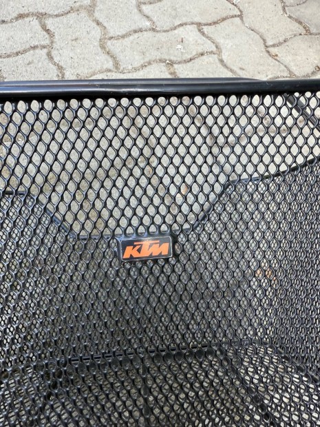 Ktm elso bicikli csomagtarto