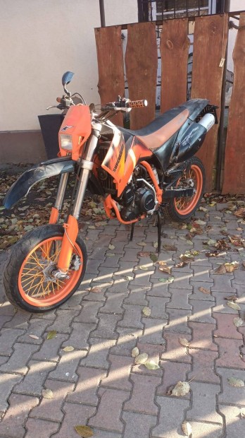 Ktm lc4 supermoto