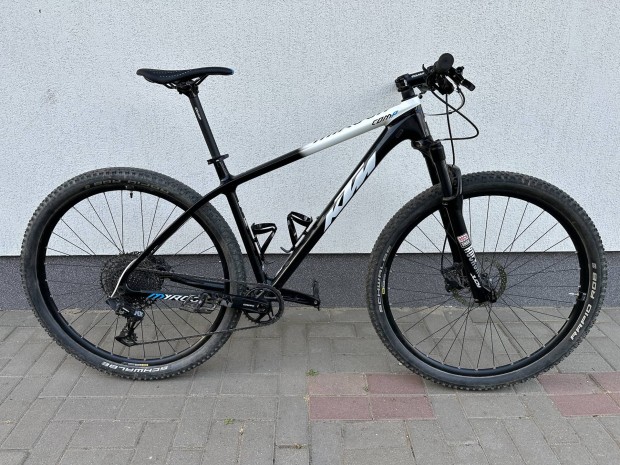 Ktm myroon comp karbon 29" L-es 