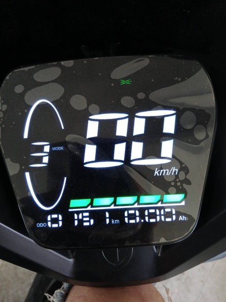 Kuba Gree 08 E- robog