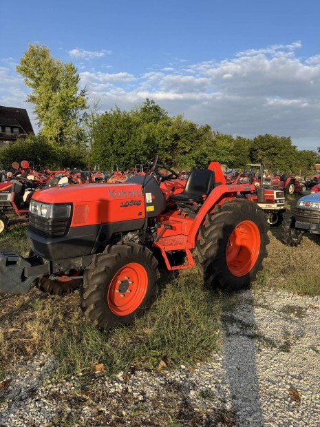Kubkta 34 le uj japan traktor 4x4