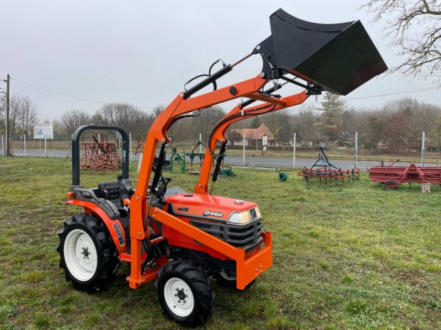Kubota 18LE manual j Homlokrakod japn traktor kistraktor Ingy.Szll