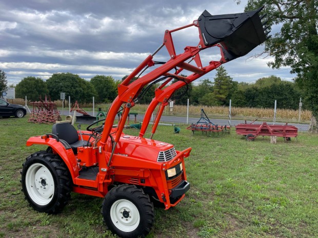 Kubota 20LE japn kistraktor traktor kerti gp Ingyenes Szllts