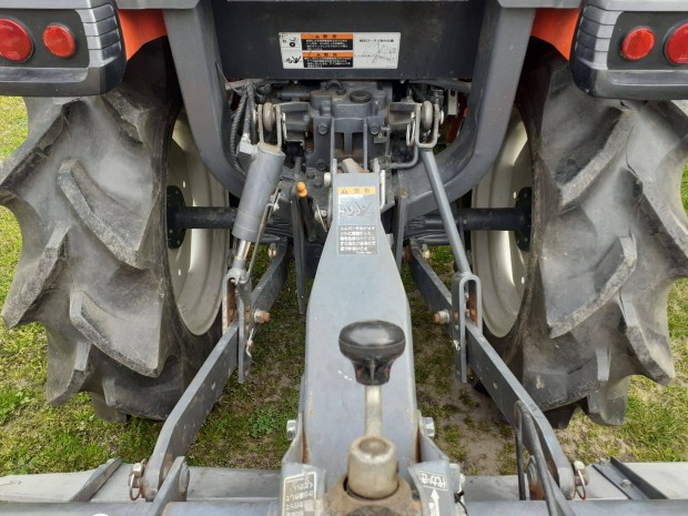 Kubota 21 les kistraktor eladó