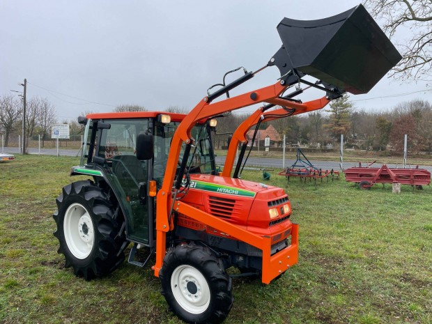 Kubota 33LE Powershift Kl�m�s Ingy. Sz�ll�t�s jap�n kistraktor traktor