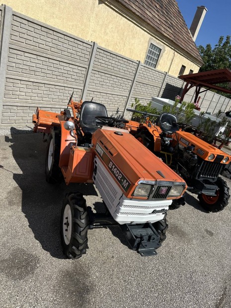 Kubota B1402 4X4 japán traktor