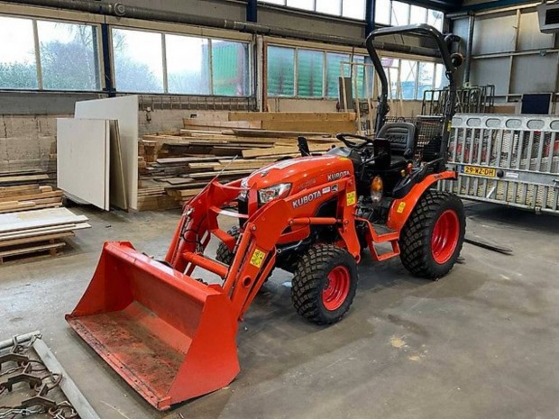 Kubota B2231 traktor