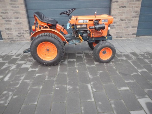 Kubota B5100 kistraktor