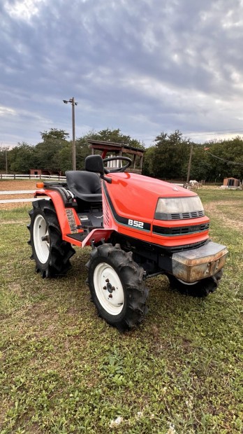 Kubota B52 ( Yanmar,Iseki) japn traktor