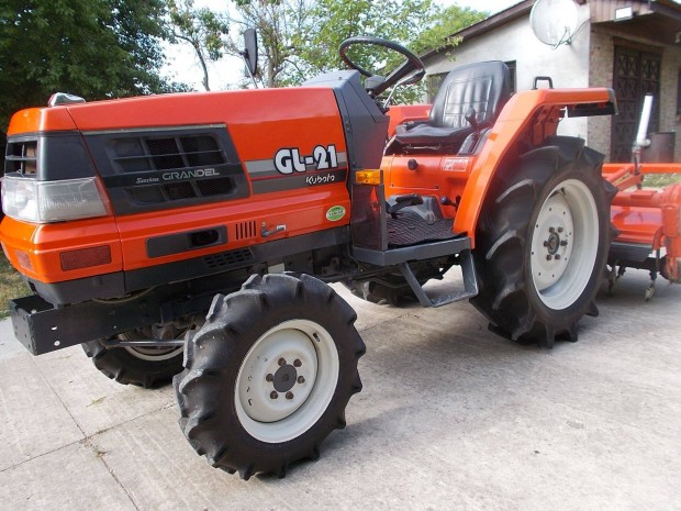Kubota GL21 japán kistraktor iseki, yanmar