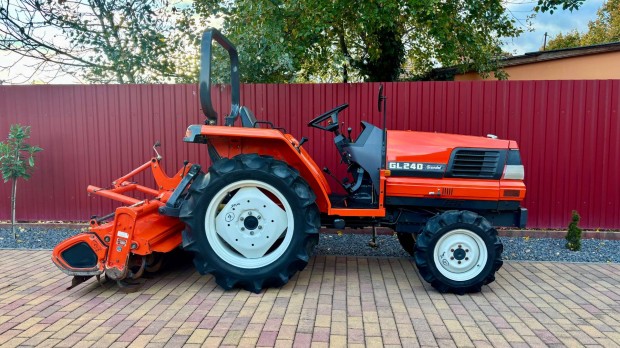 Kubota GL240 japn kistraktor traktor elad