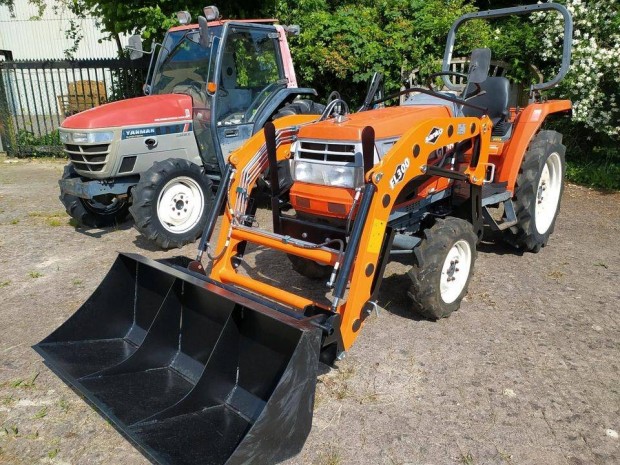 Kubota GL 19 homlokrakod