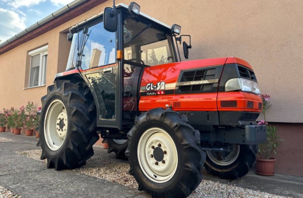 Kubota GL-32 japn kistraktor traktor munkagp (Yanmar Iseki MTZ Agt)