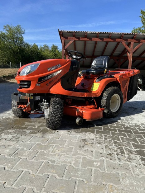 Kubota GR2100-II fnyrtraktor 