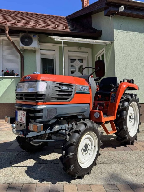Kubota GT21 Gyűjtői Darab Rendkívül Megkímélt Állapotban Rendszámmal