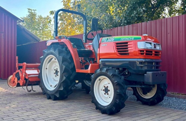 Kubota GT30 japán kistraktor traktor (Szervó, 30 Lóerő)