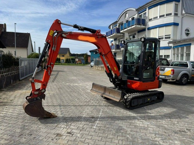 Kubota Kx 037