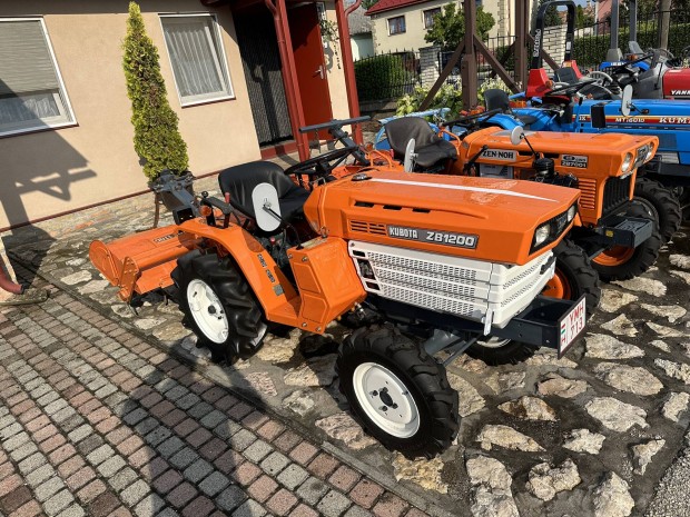 Kubota ZB1200 4X4 japn traktor