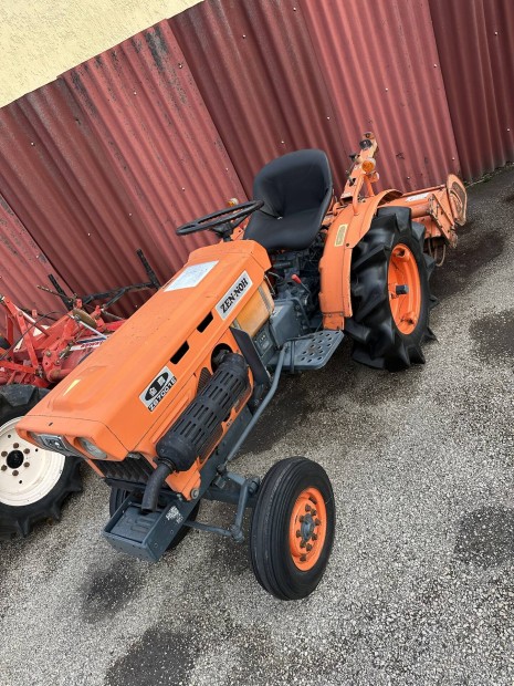 Kubota ZB7001 japn traktor