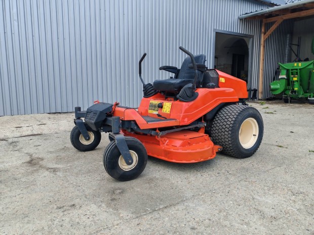 Kubota Zd28 zéró fűnyíró diesel 28le John deere