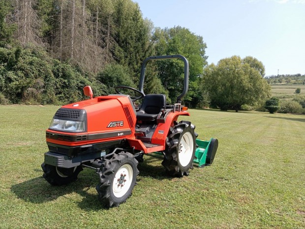 Kubota aste kistraktor funyiro traktor 4x4