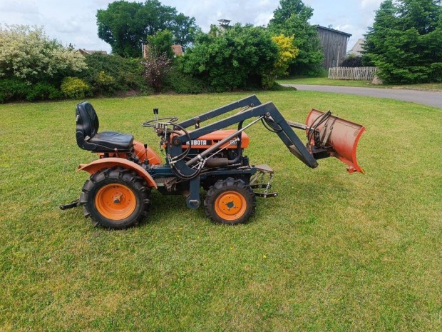 Kubota kistraktor B 6000