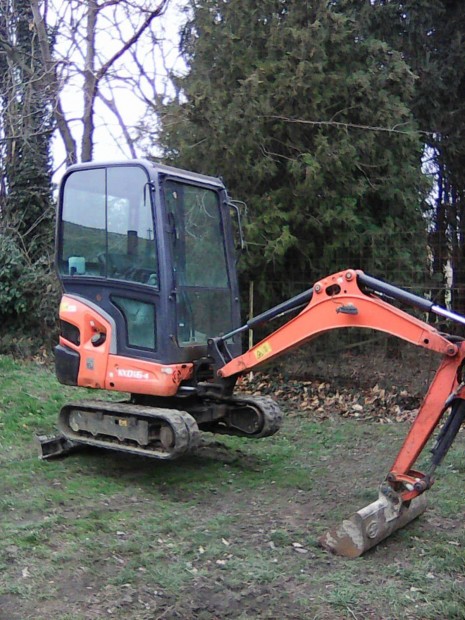 Kubota yanmar bobcat minikotro rokso markolo elado