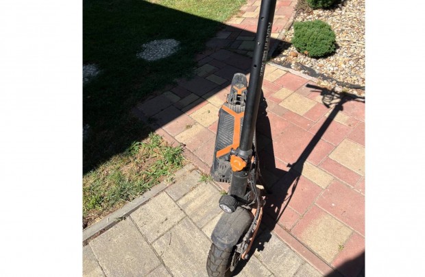 Kugoo G2 Max roller