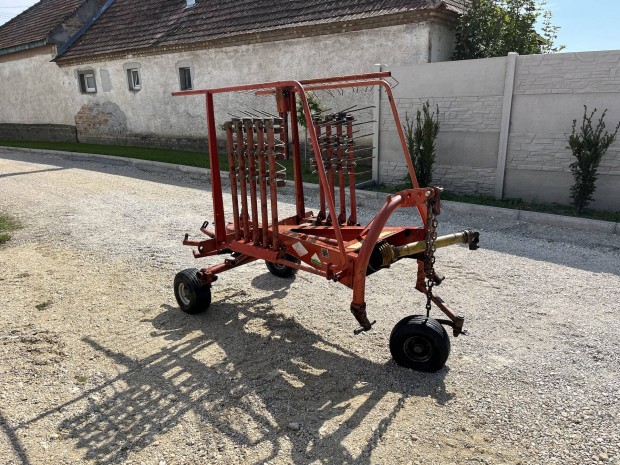 Kuhn GA 301 rendsodró