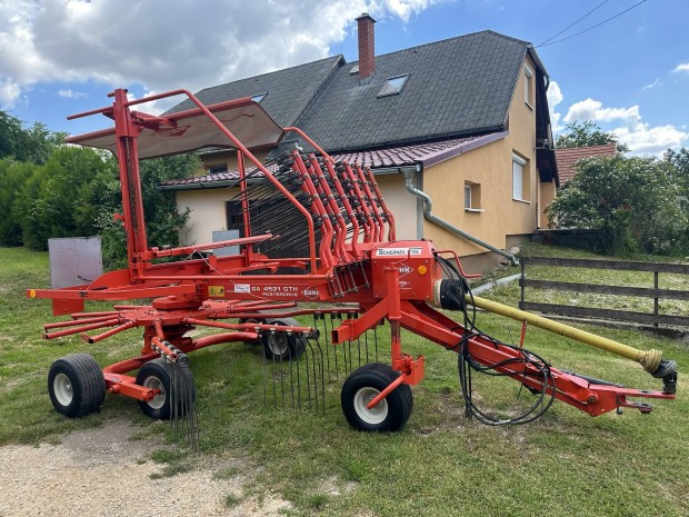 Kuhn GA 4521 GTH Masterdrive tandem rendsodró