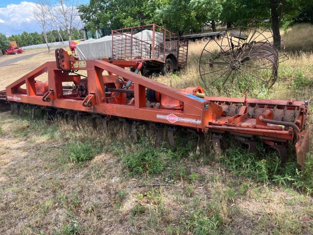 Kuhn HR 6002 forgborona