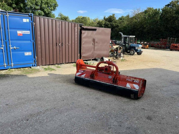 Kuhn Pro 210 "Y" kses front mulcsoz