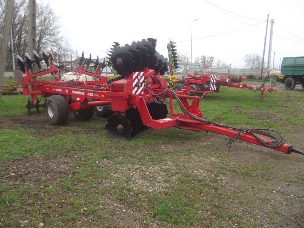 Khne KNT-770 5,2 mteres trcsa jszer llapotban elad