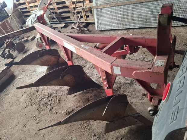 K�hne nova 3-35 t�pus� j� �llapot� �gyeke elad�!